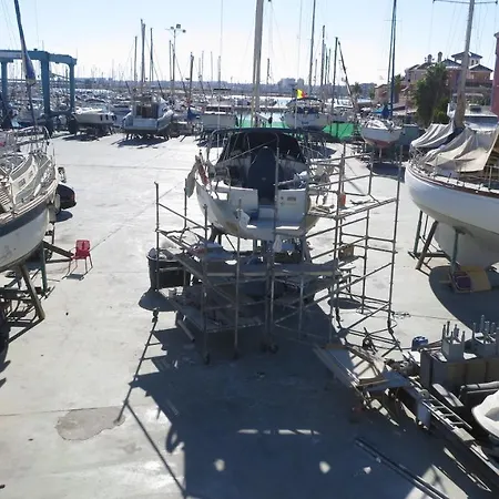 아파트 Best Apartment 또레비에하